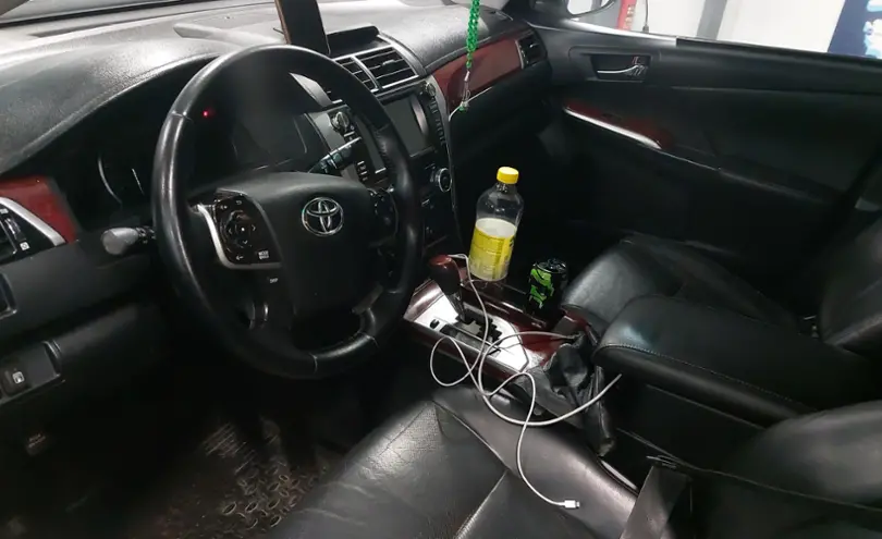 Toyota Camry 2013 года за 8 200 000 тг. в Астана фото 5