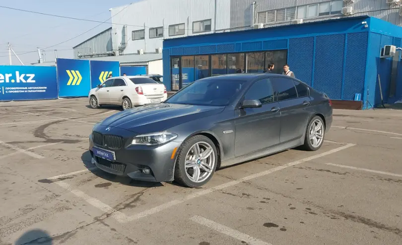 BMW 5 серии 2015 года за 12 250 000 тг. в Алматы