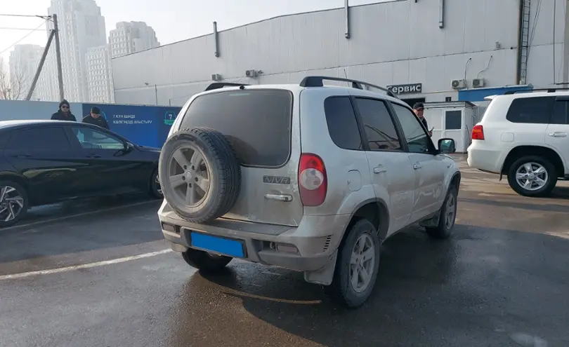 Chevrolet Niva 2014 года за 3 500 000 тг. в Шымкент фото 3