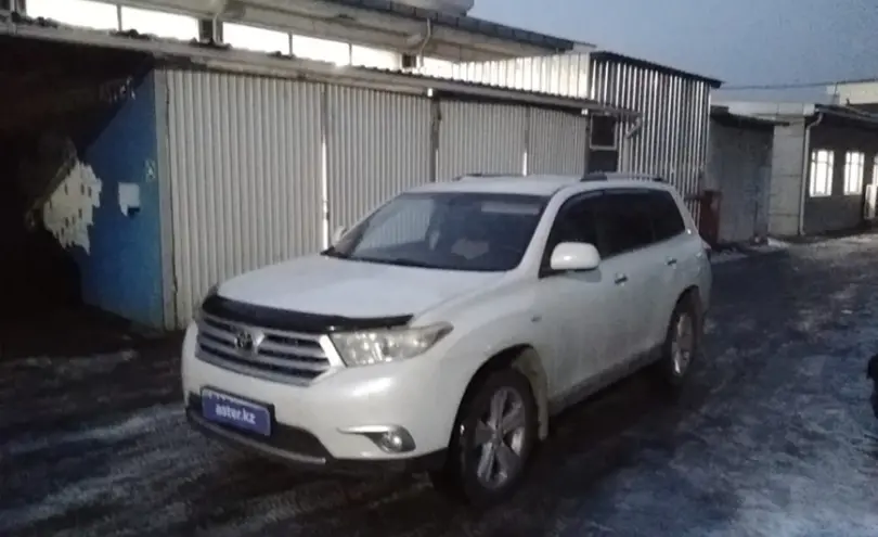 Toyota Highlander 2012 года за 14 000 000 тг. в Алматы