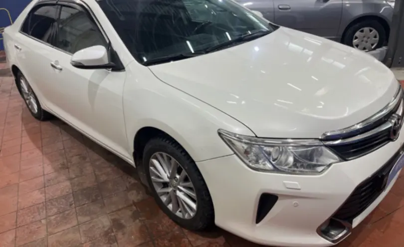 Toyota Camry 2015 года за 10 500 000 тг. в Астана фото 3