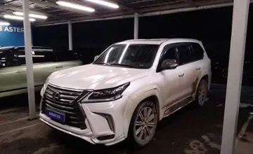 Lexus LX 2018 года за 45 000 000 тг. в Алматы фото 1