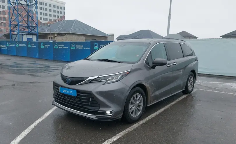 Toyota Sienna 2021 года за 21 000 000 тг. в Шымкент