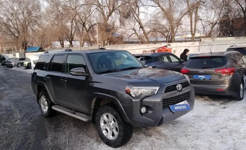 Toyota 4Runner 2018 года за 18 500 000 тг. в Алматы фото 3