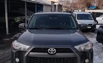 Toyota 4Runner 2018 года за 18 500 000 тг. в Алматы фото 2