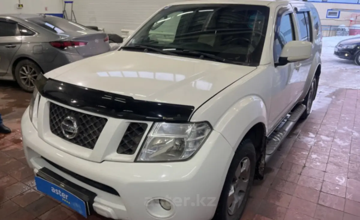 Nissan Pathfinder 2010 года за 6 000 000 тг. в Астана