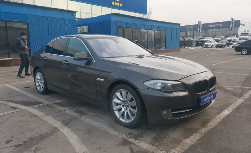 BMW 5 серии 2014 года за 8 000 000 тг. в Алматы фото 2