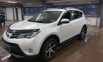 Toyota RAV4 2015 года за 11 500 000 тг. в Астана фото 1