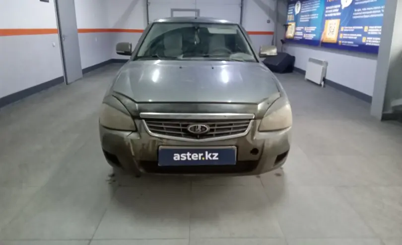 LADA (ВАЗ) Priora 2013 года за 2 100 000 тг. в Уральск фото 2