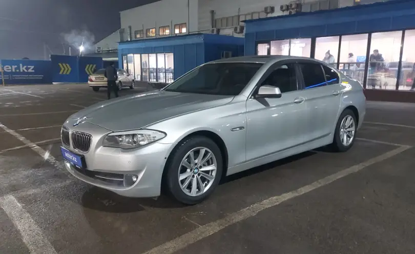 BMW 5 серии 2013 года за 11 000 000 тг. в Алматы