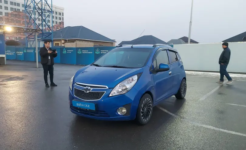 Chevrolet Spark 2013 года за 4 300 000 тг. в Шымкент