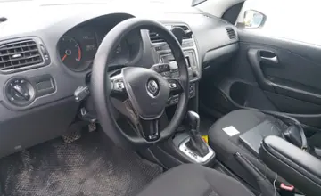Volkswagen Polo 2019 года за 7 200 000 тг. в Шымкент фото 5