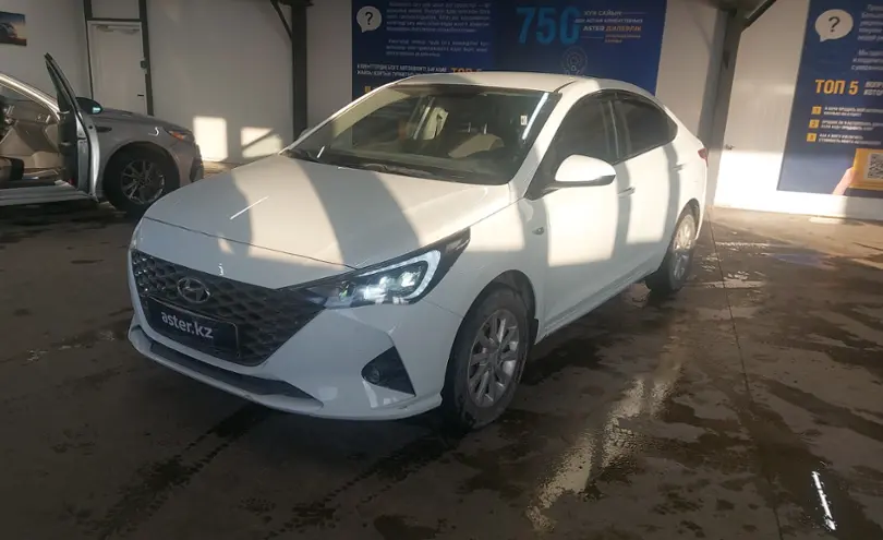 Hyundai Accent 2020 года за 8 000 000 тг. в Астана