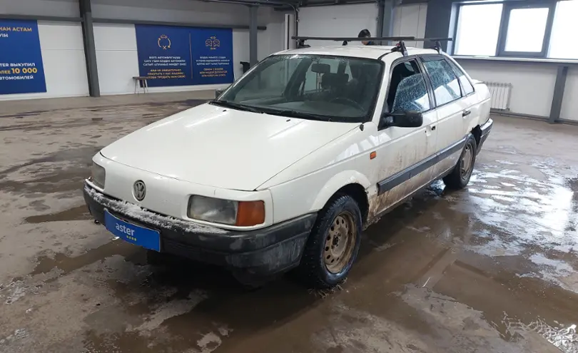 Volkswagen Passat 1993 года за 1 000 000 тг. в Астана