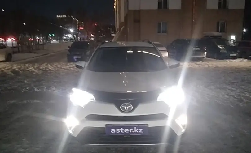 Toyota RAV4 2015 года за 10 600 000 тг. в Костанай фото 2
