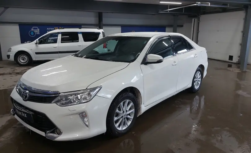 Toyota Camry 2016 года за 9 700 000 тг. в Астана