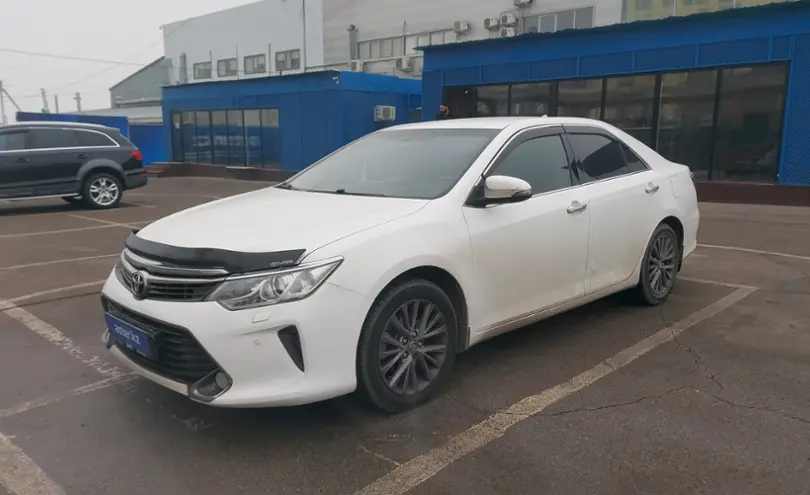 Toyota Camry 2015 года за 11 800 000 тг. в Алматы