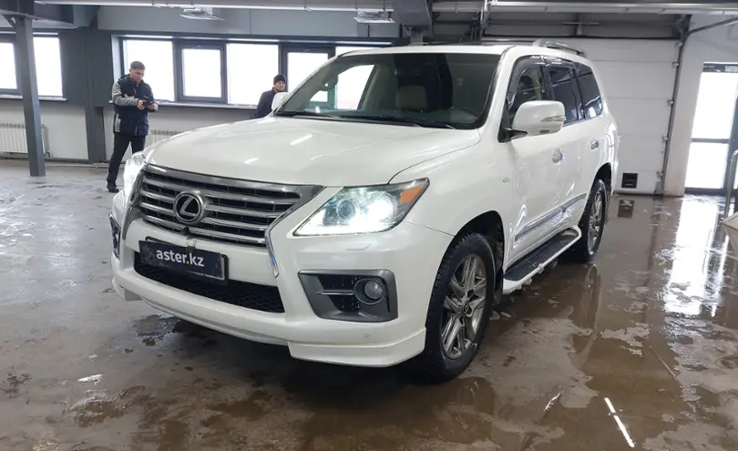 Lexus LX 2011 года за 17 000 000 тг. в Астана