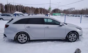Kia Ceed SW 2022 года за 10 500 000 тг. в Усть-Каменогорск фото 4