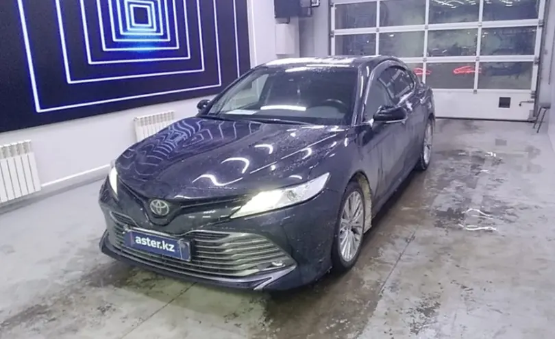 Toyota Camry 2020 года за 15 000 000 тг. в Павлодар