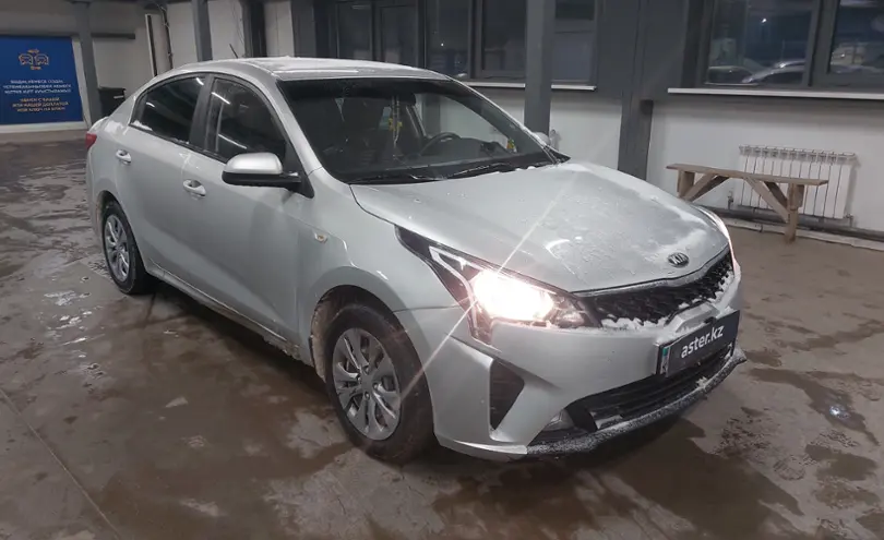 Kia Rio 2021 года за 6 800 000 тг. в Астана фото 2
