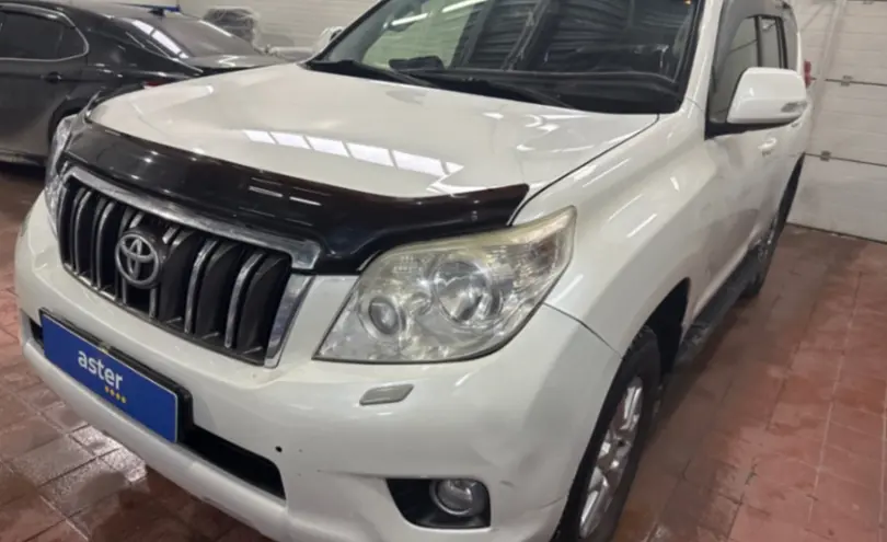 Toyota Land Cruiser Prado 2012 года за 14 000 000 тг. в Астана