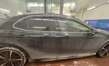 Toyota Camry 2020 года за 13 000 000 тг. в Астана фото 4