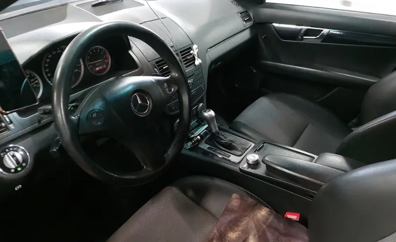 Mercedes-Benz C-Класс 2008 года за 4 700 000 тг. в Астана фото 5