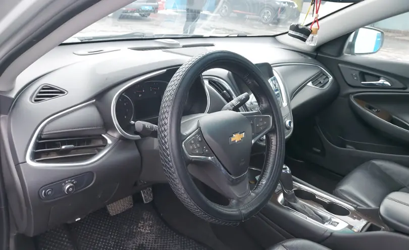 Chevrolet Malibu 2018 года за 9 000 000 тг. в Шымкент фото 5