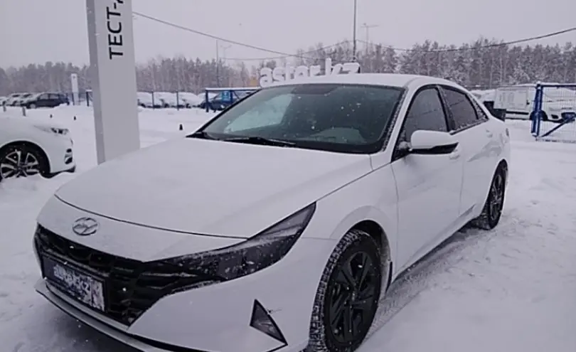 Hyundai Elantra 2022 года за 9 700 000 тг. в Усть-Каменогорск