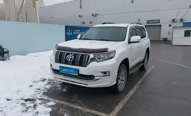 Toyota Land Cruiser Prado 2019 года за 26 800 000 тг. в Шымкент