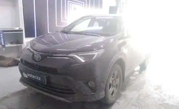Toyota RAV4 2016 года за 17 400 000 тг. в Павлодар фото 1