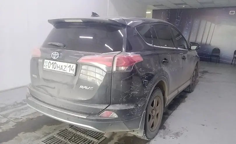 Toyota RAV4 2016 года за 17 400 000 тг. в Павлодар фото 5