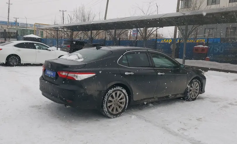 Toyota Camry 2020 года за 14 500 000 тг. в Алматы фото 3