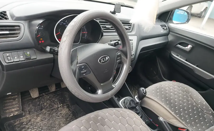 Kia Rio 2017 года за 5 500 000 тг. в Шымкент фото 5