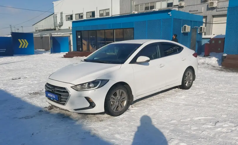 Hyundai Elantra 2018 года за 6 900 000 тг. в Алматы