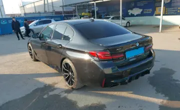 BMW 5 серии 2021 года за 28 500 000 тг. в Шымкент фото 4