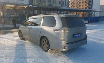 Toyota Sienna 2015 года за 15 800 000 тг. в Алматы фото 4