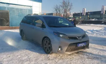 Toyota Sienna 2015 года за 15 800 000 тг. в Алматы фото 2