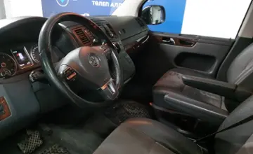 Volkswagen Multivan 2015 года за 16 000 000 тг. в Астана фото 5