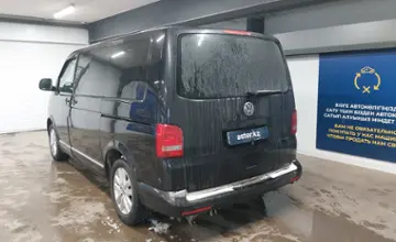 Volkswagen Multivan 2015 года за 16 000 000 тг. в Астана фото 4