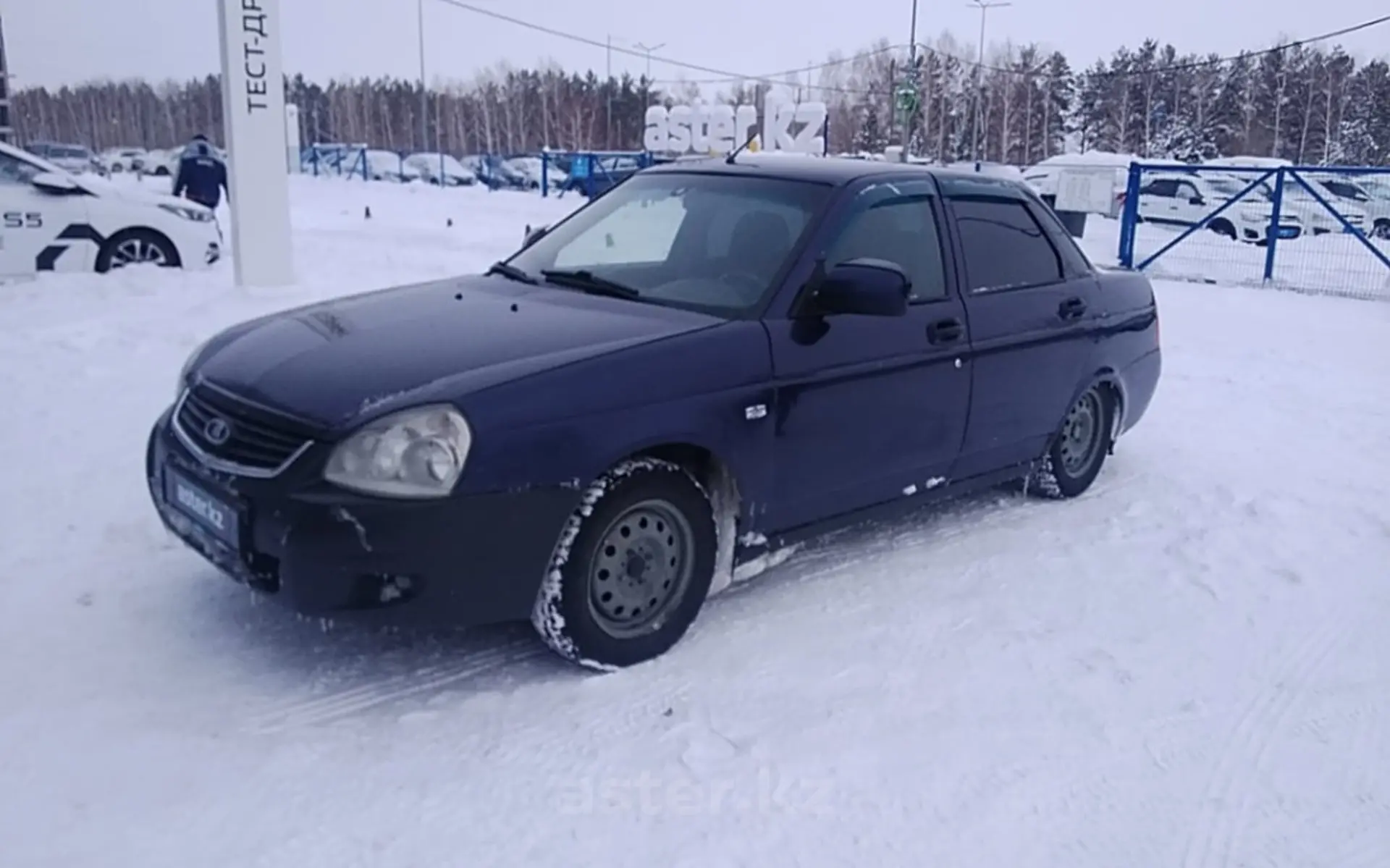 LADA (ВАЗ) Priora 2012