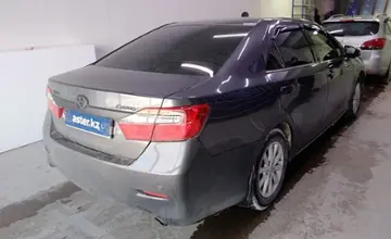 Toyota Camry 2012 года за 9 000 000 тг. в Павлодар