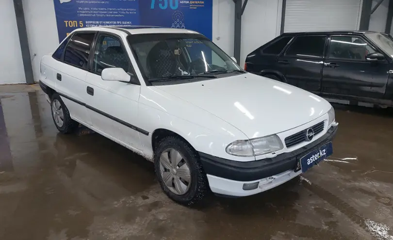 Opel Astra 1996 года за 1 800 000 тг. в Астана фото 2