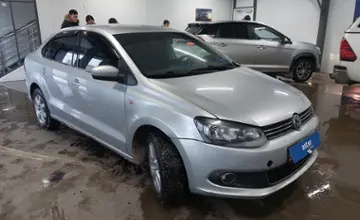 Volkswagen Polo 2011 года за 3 300 000 тг. в Астана фото 2