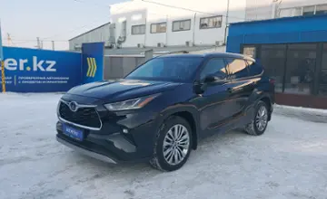 Toyota Highlander 2023 года за 28 000 000 тг. в Алматы фото 1