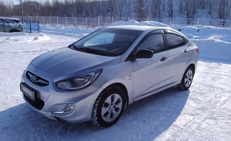 Hyundai Solaris 2013 года за 4 000 000 тг. в Усть-Каменогорск