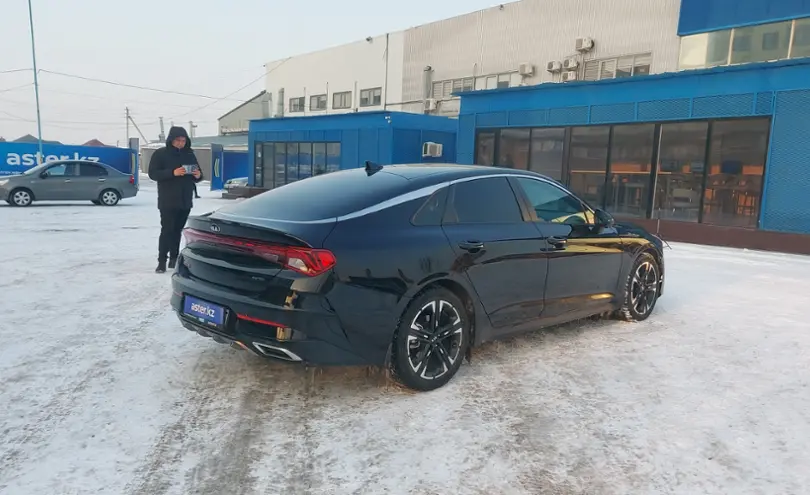 Kia K5 2021 года за 14 000 000 тг. в Алматы фото 3