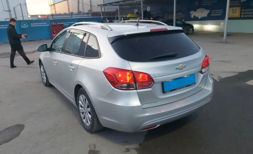Chevrolet Cruze 2015 года за 5 500 000 тг. в Шымкент фото 4