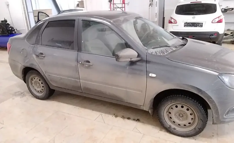 LADA (ВАЗ) Granta 2020 года за 3 500 000 тг. в Актобе фото 4